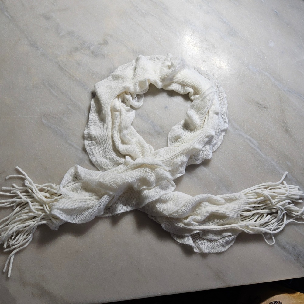 Ivory Fringe Scarf Knit Acrylic Blend One Size‎ Fits All Women's